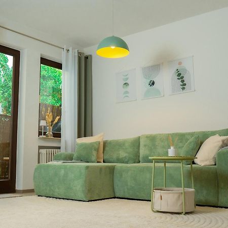 Einzigartiges Scandi Apartment - Innenstadt Mit Parkplatz, Balkon & Wlan - Perfekt Fuer Radfahrer Ридлинген Екстериор снимка