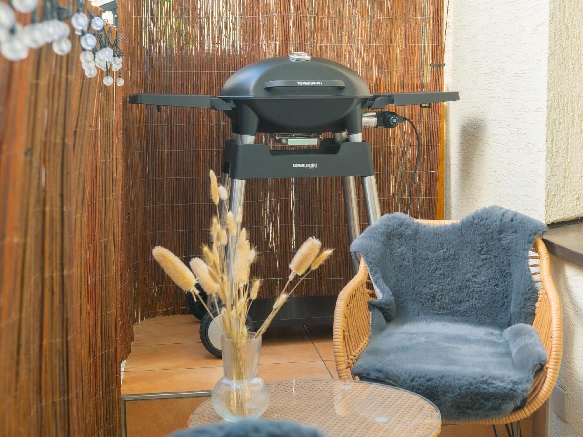 Einzigartiges Scandi Apartment - Innenstadt Mit Parkplatz, Balkon & Wlan - Perfekt Fuer Radfahrer Ридлинген Екстериор снимка