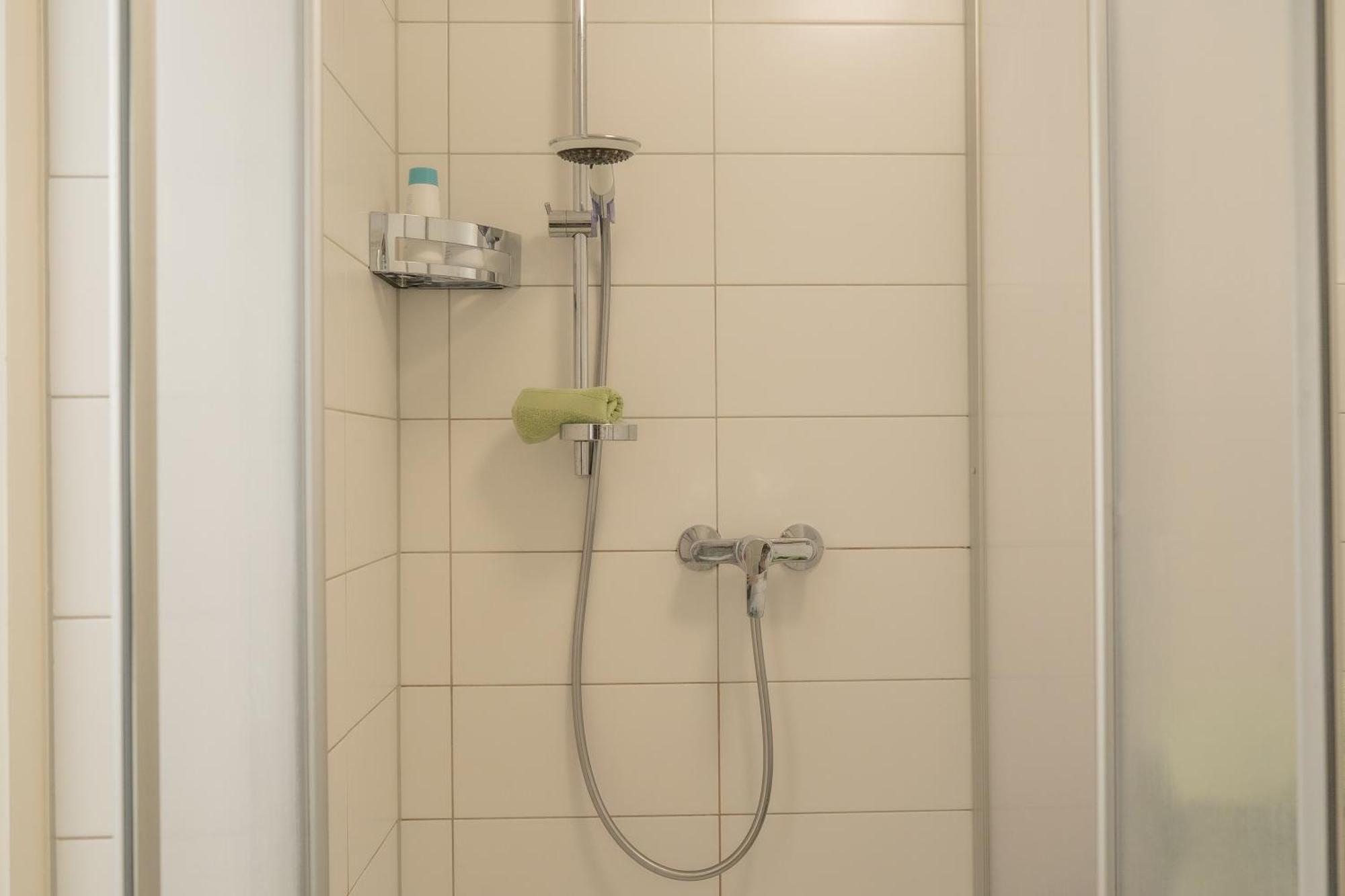 Einzigartiges Scandi Apartment - Innenstadt Mit Parkplatz, Balkon & Wlan - Perfekt Fuer Radfahrer Ридлинген Екстериор снимка