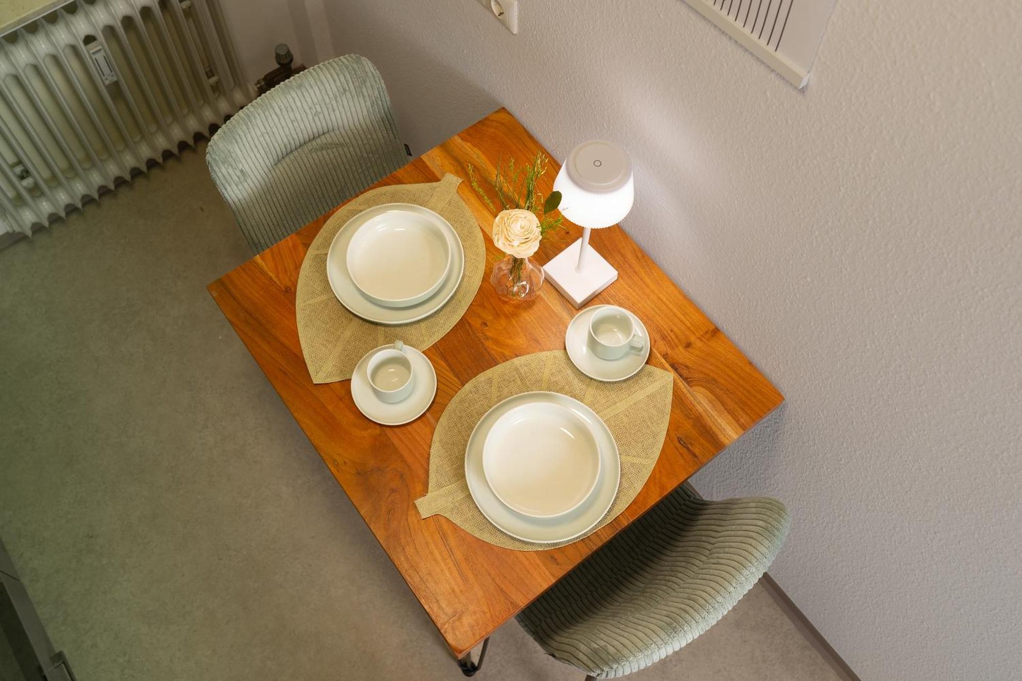 Einzigartiges Scandi Apartment - Innenstadt Mit Parkplatz, Balkon & Wlan - Perfekt Fuer Radfahrer Ридлинген Екстериор снимка